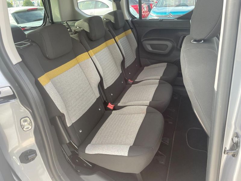 2021 Citroen Berlingo 3DA-K9CYH01 (UW-6aaf50fccfa85)[13]