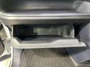 2015 Toyota Voxy DBA-ZRR80W (UW-6aaf512f99cd4)[4]