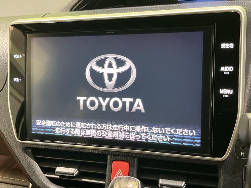 2017 Toyota Esquire DBA-ZRR80G (UW-6aaf513362dfd)[15]