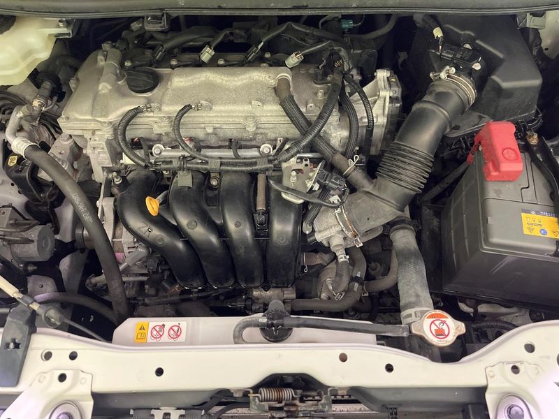 2017 Toyota Esquire DBA-ZRR80G (UW-6aaf513362dfd)[10]