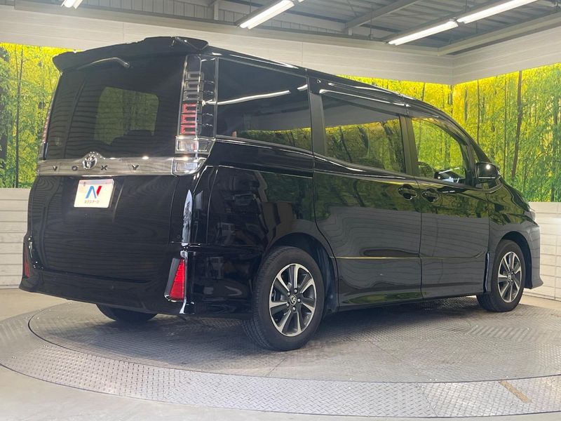 2021 Toyota Voxy 3BA-ZRR80W (UW-6aaf513d91464)[18]