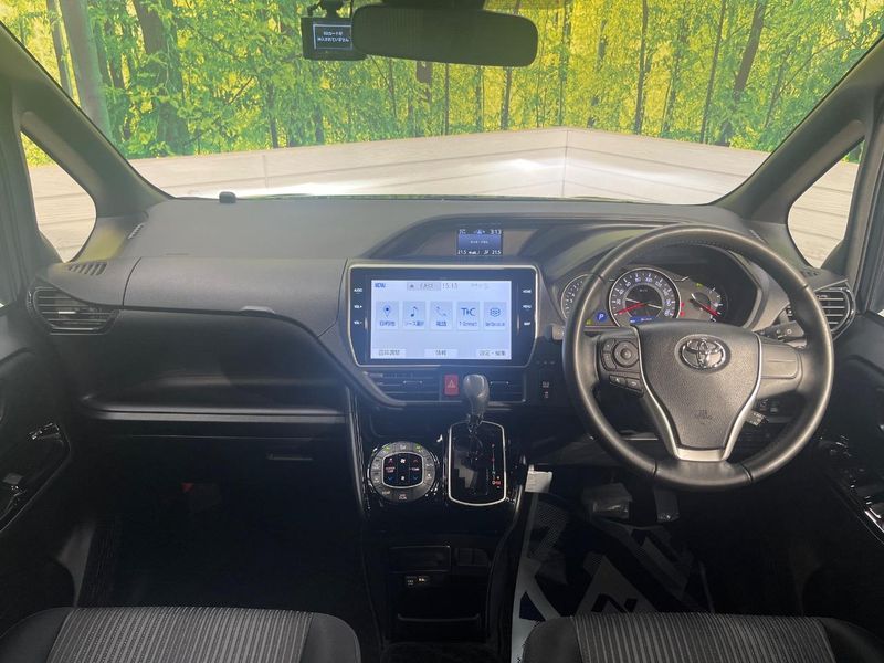 2021 Toyota Voxy 3BA-ZRR80W (UW-6aaf513d91464)[17]