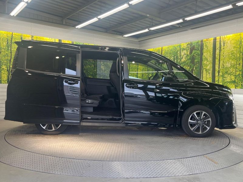 2021 Toyota Voxy 3BA-ZRR80W (UW-6aaf513d91464)[20]