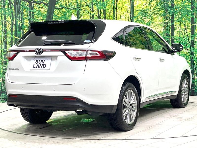 2018 Toyota Harrier DBA-ZSU60W (UW-6aaf51469f682)[18]