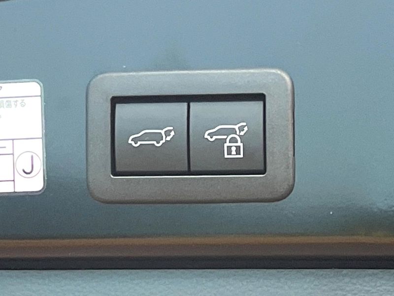 2024 Toyota Corolla Cross 6AA-ZVG13 (UW-6aaf514a1a493)[27]