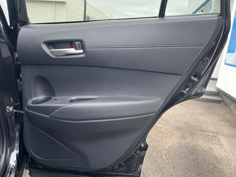 2025 Toyota Corolla Cross 6AA-ZVG13 (UW-6aaf514e63cb5)[21]
