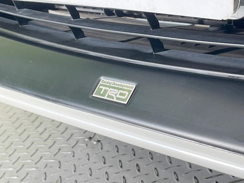 2018 Toyota Prius DAA-ZVW50 (UW-6aaf515e65444)[5]