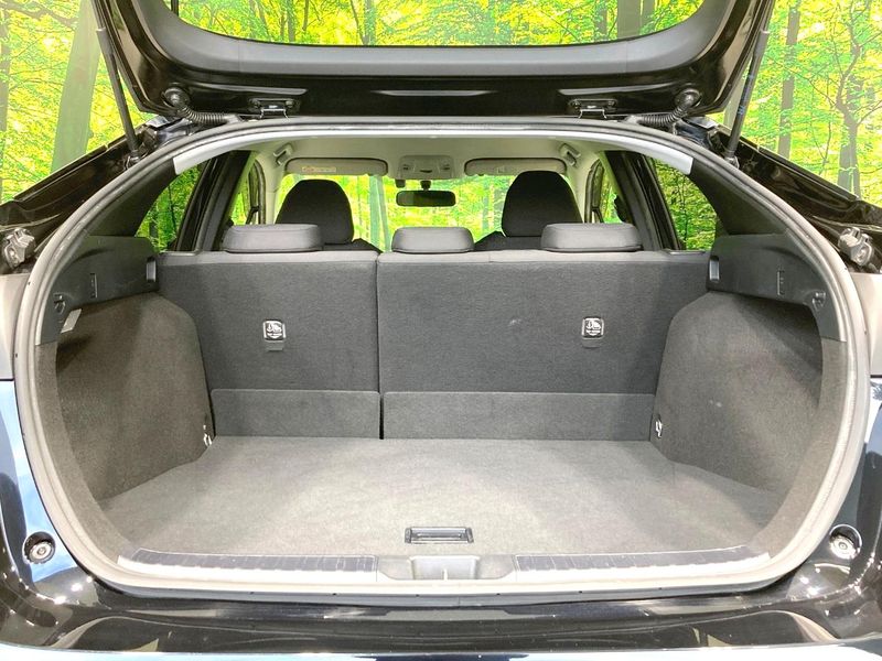 2017 Toyota Prius DAA-ZVW50 (UW-6aaf51608cf64)[8]
