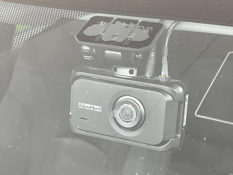 2019 Toyota Prius DAA-ZVW51 (UW-6aaf51645ab85)[12]