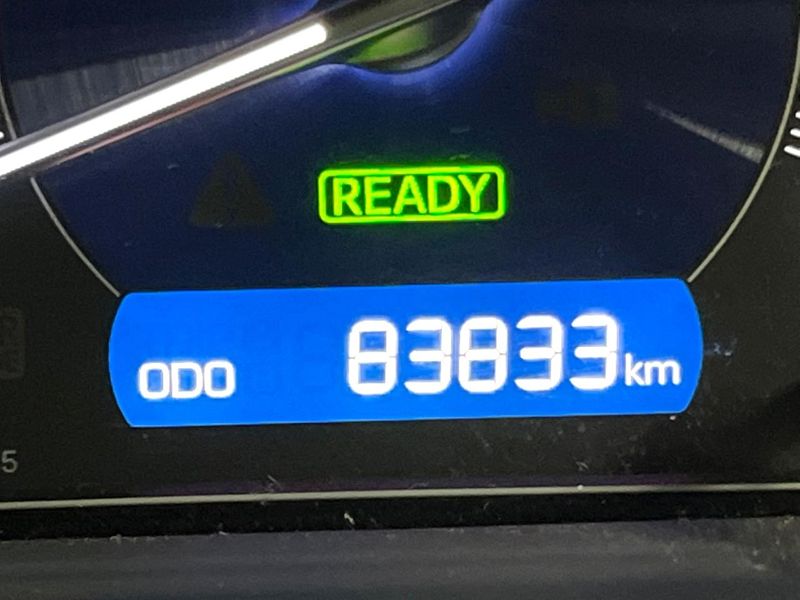 2017 Toyota Esquire DAA-ZWR80G (UW-6aaf5174635ef)[2]