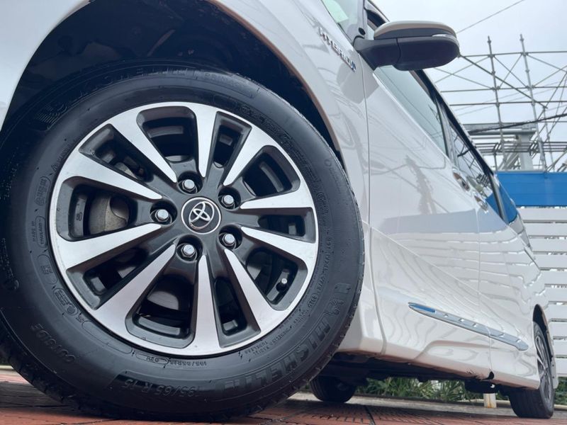 2018 Toyota Esquire DAA-ZWR80G (UW-6aaf5175baec2)[6]