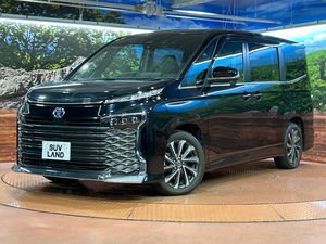 2022 Toyota Voxy 6AA-ZWR90W