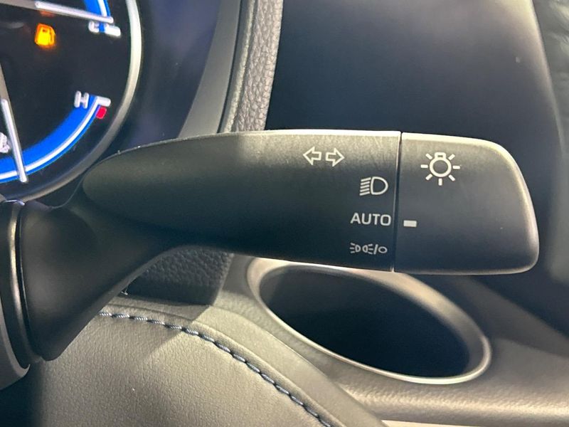 2022 Toyota Voxy 6AA-ZWR90W (UW-6aaf5179e7d49)[8]