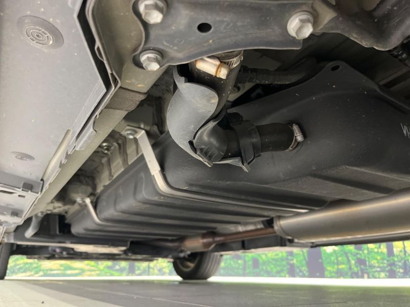 2022 Toyota Voxy 6AA-ZWR90W (UW-6aaf517bb684f)[21]