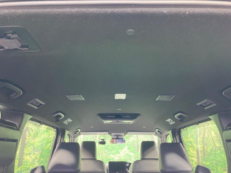 2024 Toyota Voxy 6AA-ZWR90W (UW-6aaf51830d01b)[13]