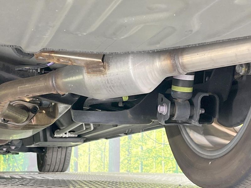 2024 Toyota Voxy 6AA-ZWR90W (UW-6aaf518a227f7)[24]
