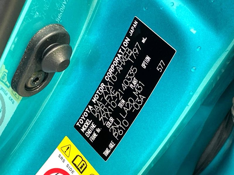 2018 Toyota C-HR DAA-ZYX10 (UW-6aaf518fdcb02)[1]