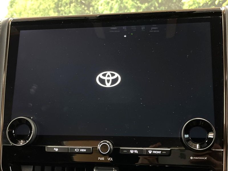 2024 Toyota Vellfire Hybrid 6AA-AAHH40W (UW-6ab09e78aeac2)[24]
