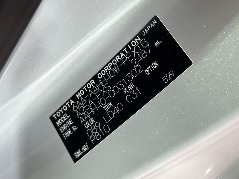 2025 Toyota Vellfire Hybrid 6AA-AAHH40W (UW-6ab09e7a2c0f7)[1]
