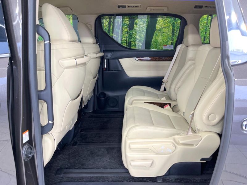 2020 Toyota Alphard 3BA-AGH30W (UW-6ab09e97d2674)[18]