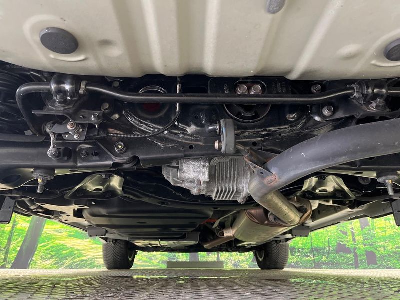 2020 Toyota Harrier Hybrid DAA-AVU65W (UW-6ab09eb93e7c3)[4]