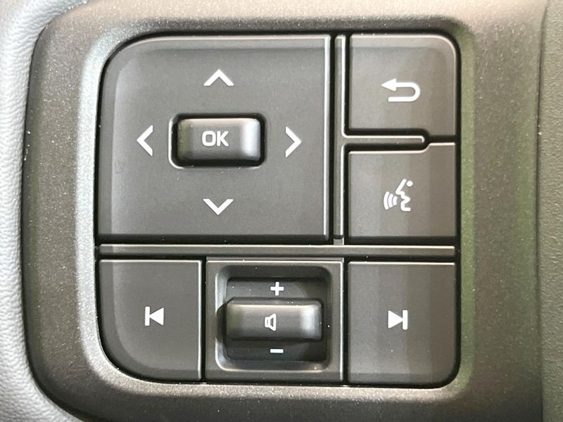 2026 Toyota RAV4 6AA-AXAN64 (UW-6ab09ec4268c0)[20]