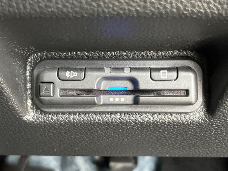 2024 Honda WR-V 5BA-DG5 (UW-6ab09f3e68364)[28]