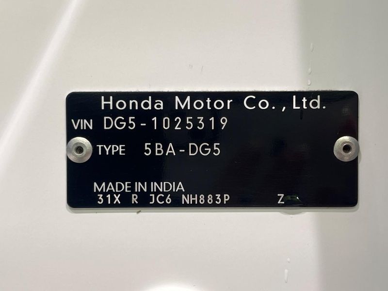 2024 Honda WR-V 5BA-DG5 (UW-6ab09f3e68364)[1]