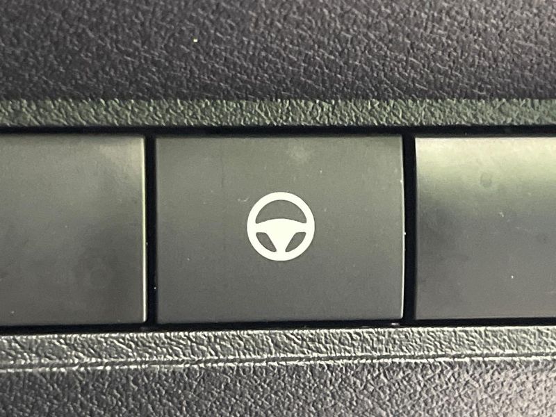 2022 Nissan Aura 6AA-FE13 (UW-6ab09f5c24e28)[8]