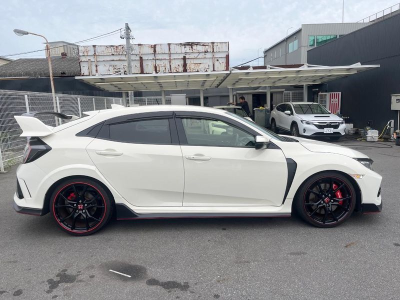 2018 Honda Civic DBA-FK8 (UW-6ab09f633ca60)[6]