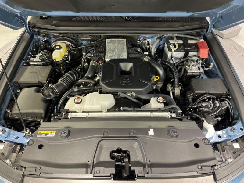 2025 Toyota Land Cruiser 250 3DA-GDJ250W (UW-6ab09f789f5f2)[4]