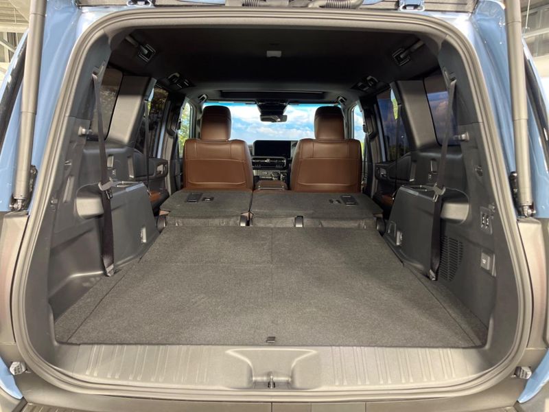 2025 Toyota Land Cruiser 250 3DA-GDJ250W (UW-6ab09f789f5f2)[15]