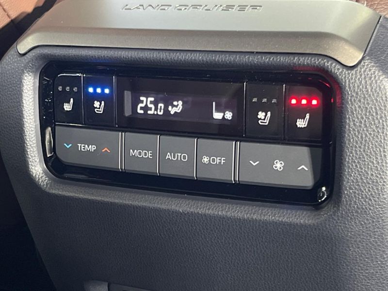 2025 Toyota Land Cruiser 250 3DA-GDJ250W (UW-6ab09f78eb398)[29]