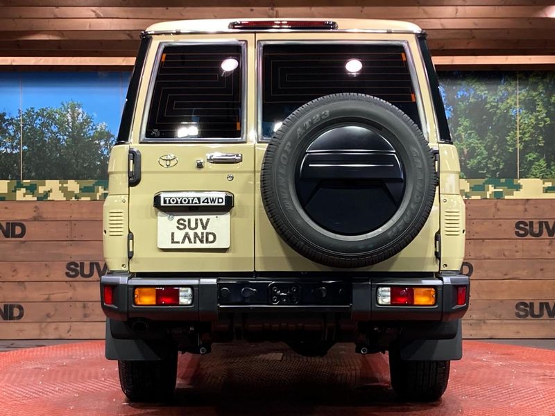 2024 Toyota Land Cruiser 70 3DA-GDJ76W (UW-6ab09f7b5309d)[16]