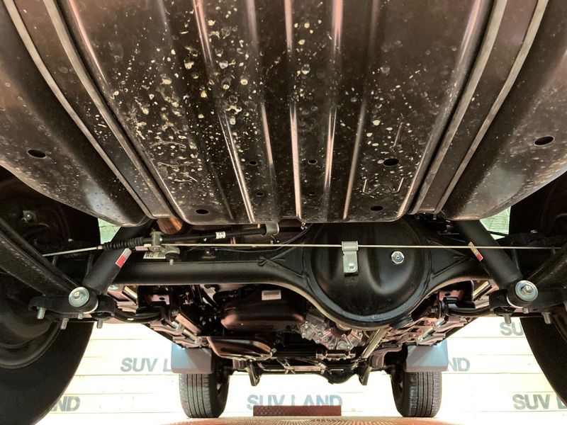 2024 Toyota Land Cruiser 70 3DA-GDJ76W (UW-6ab09f7b5309d)[20]