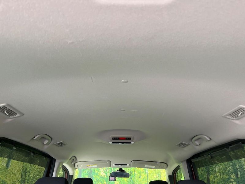 2017 Nissan Serena DAA-GFC27 (UW-6ab09f800da48)[28]