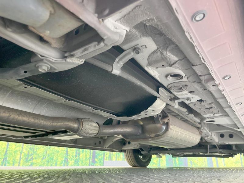2017 Nissan Serena DAA-GFC27 (UW-6ab09f800f9f3)[22]