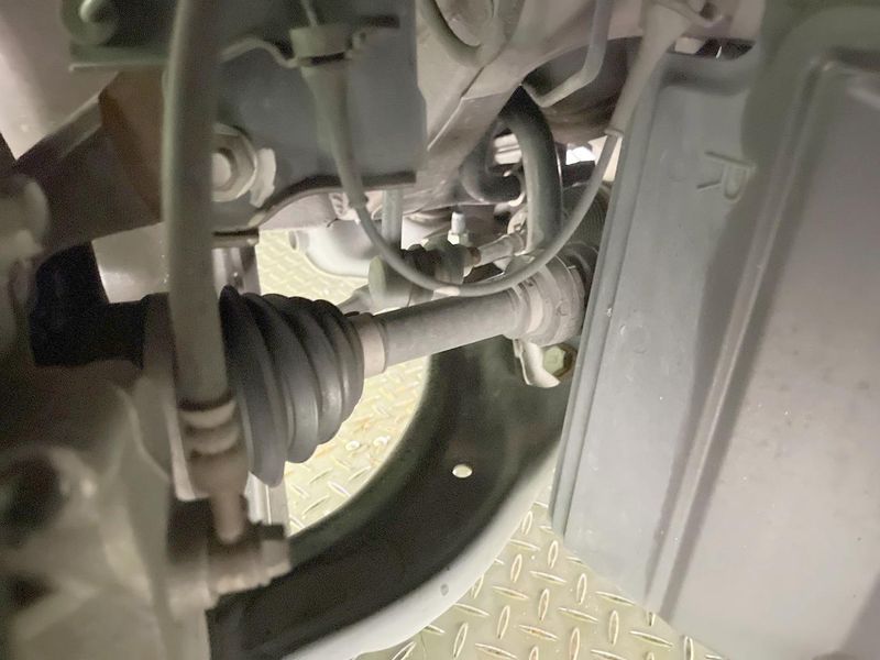 2017 Nissan Serena DAA-GFC27 (UW-6ab09f800f9f3)[7]