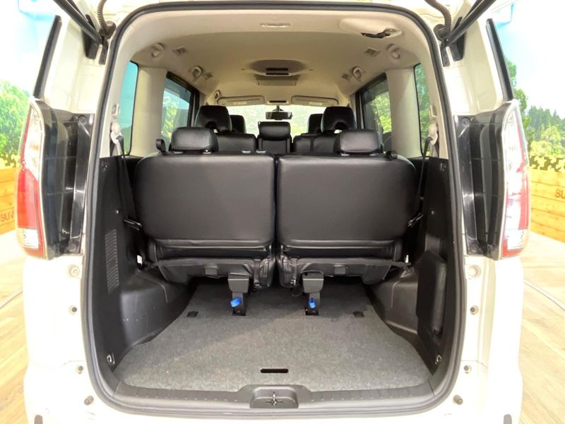 2018 Nissan Serena DAA-GFC27 (UW-6ab09f8459a31)[19]