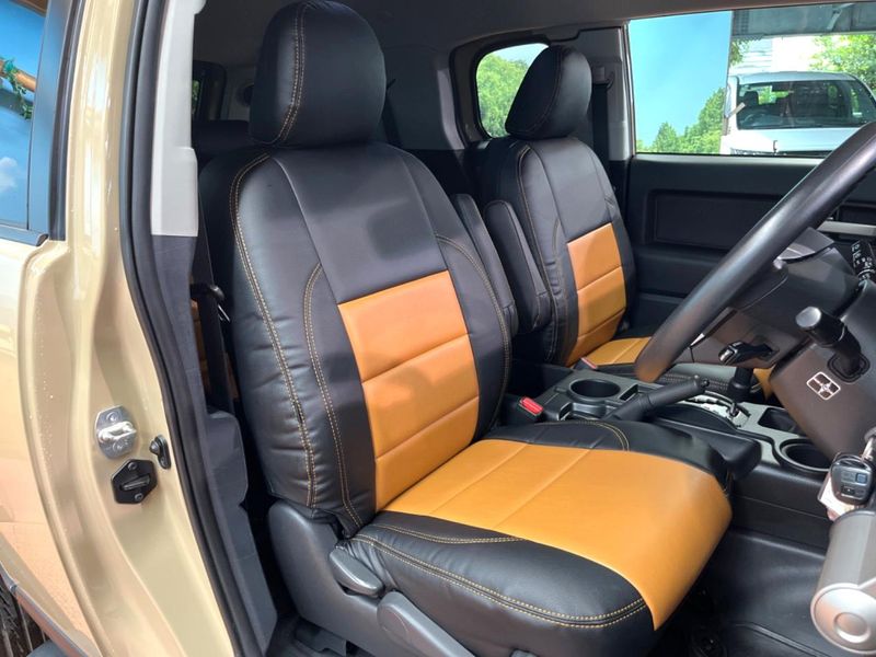2015 Toyota FJ CRUISER CBA-GSJ15W (UW-6ab09fa5d41ba)[7]
