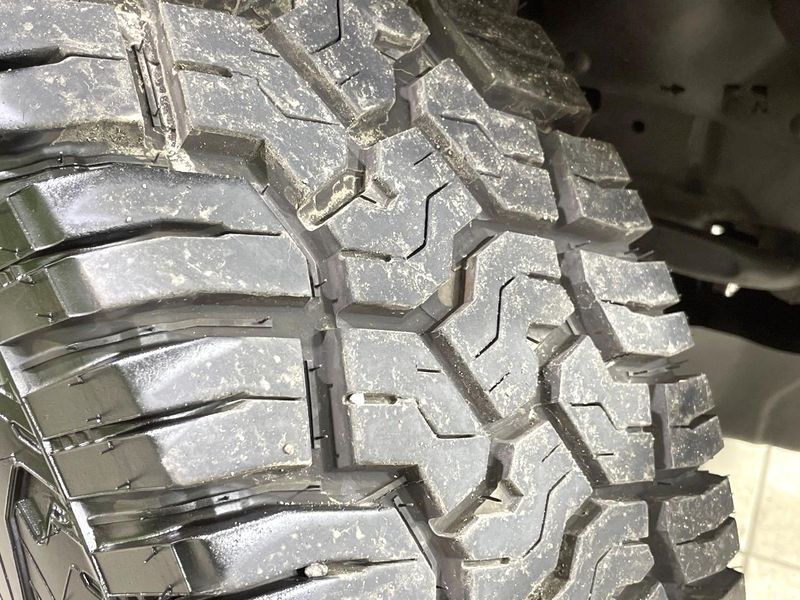 2017 Toyota FJ CRUISER CBA-GSJ15W (UW-6ab09fa647c55)[11]