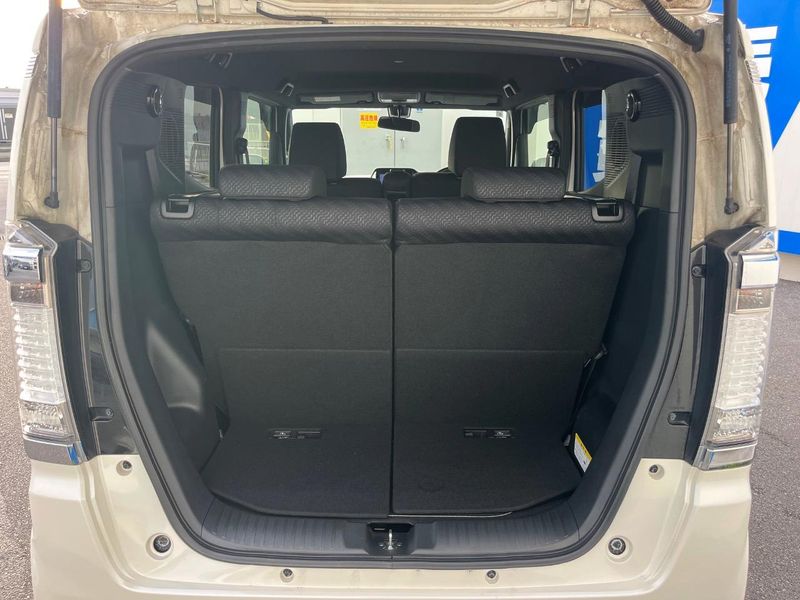 2015 Honda N-BOX Slash DBA-JF1 (UW-6ab0a00737a53)[28]
