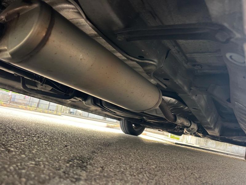 2015 Honda N-BOX Slash DBA-JF1 (UW-6ab0a00737a53)[18]