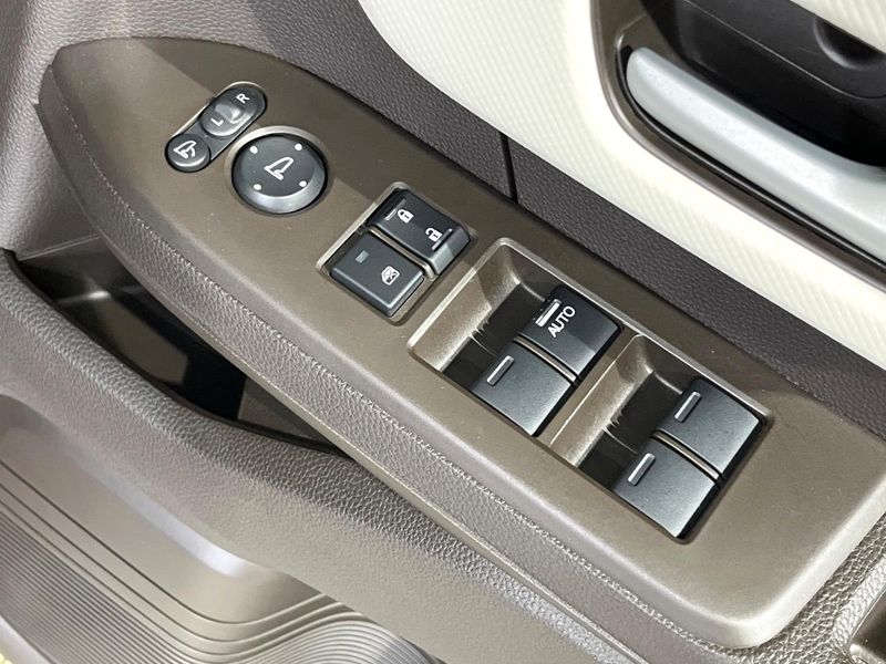 2022 Honda N-BOX 6BA-JF4 (UW-6ab0a02ba0709)[19]