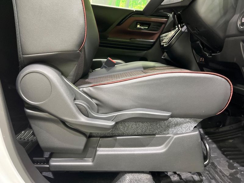 2025 Suzuki Spacia Custom 4AA-MK54S (UW-6ab0a11a4ee7c)[23]