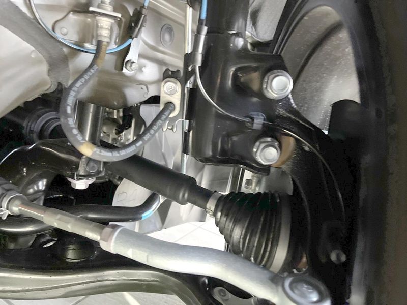 2025 Toyota Corolla Cross 6AA-MXGH15 (UW-6ab0a15b93dd9)[28]