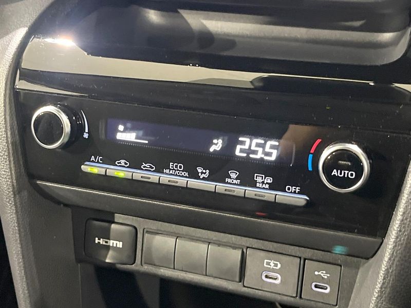 2025 Toyota Yaris Cross 5BA-MXPB10 (UW-6ab0a15eca6af)[21]