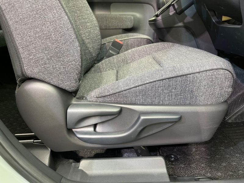 2023 Toyota Sienta 5BA-MXPC10G (UW-6ab0a160c3f5a)[22]