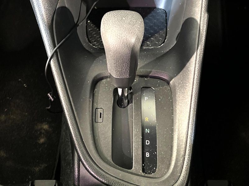 2023 Toyota Yaris 6AA-MXPH15 (UW-6ab0a1643d3c9)[18]