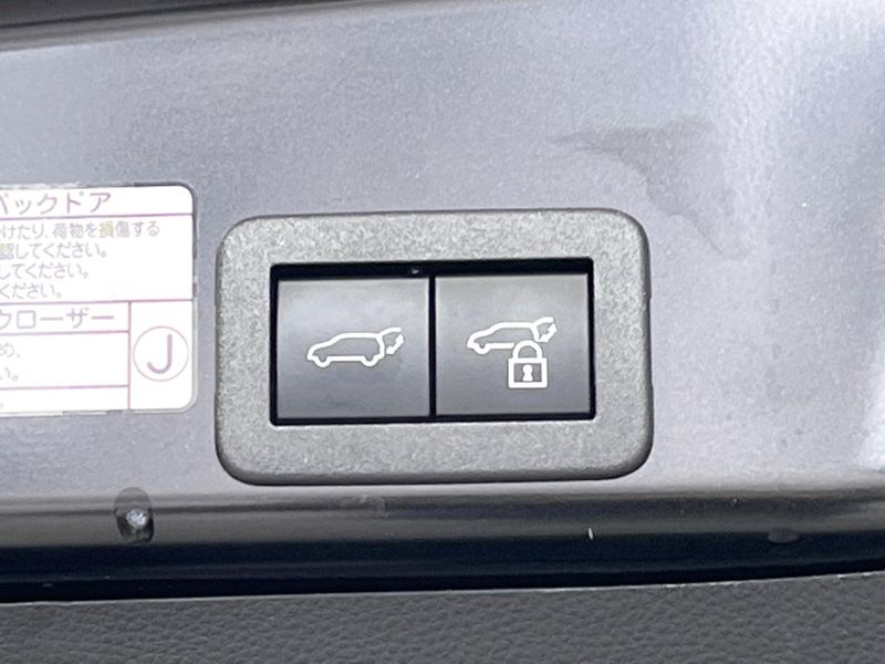 2022 Toyota Yaris Cross 6AA-MXPJ15 (UW-6ab0a1712d88a)[17]